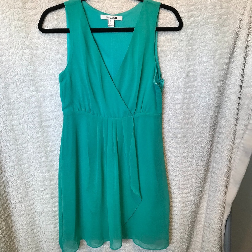 5 FOR $25 - Flowy Green Dress